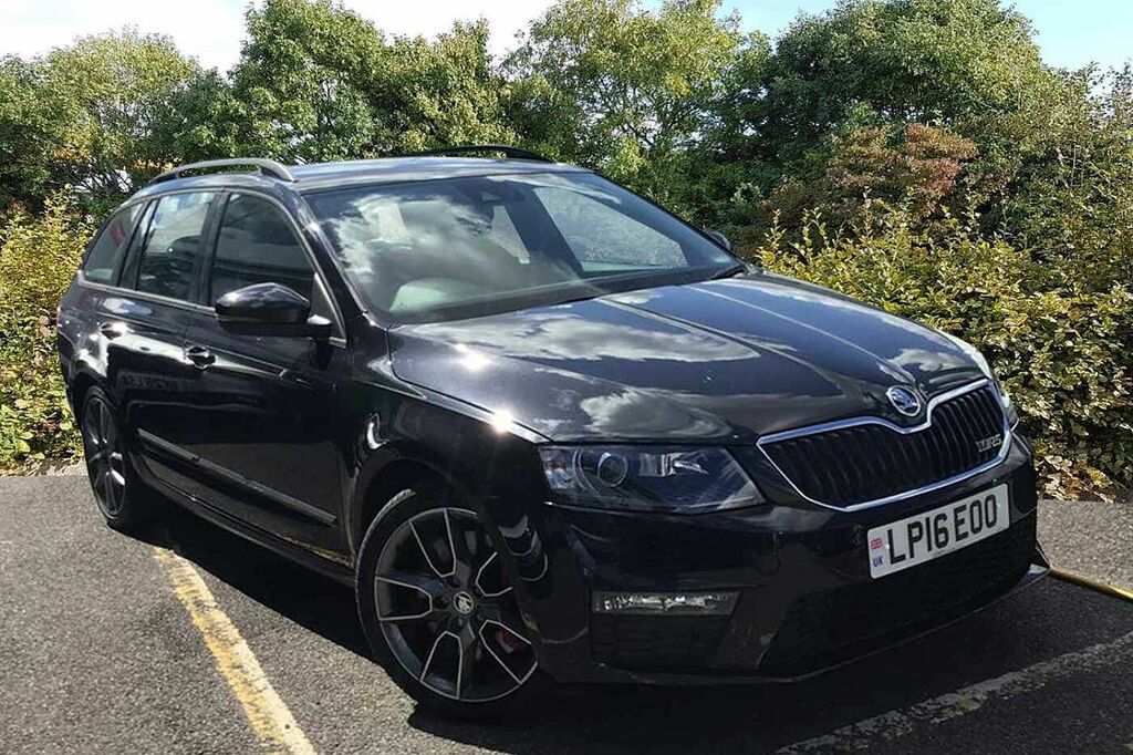Skoda Octavia 2.0 Tsi Vrs Dsg Black