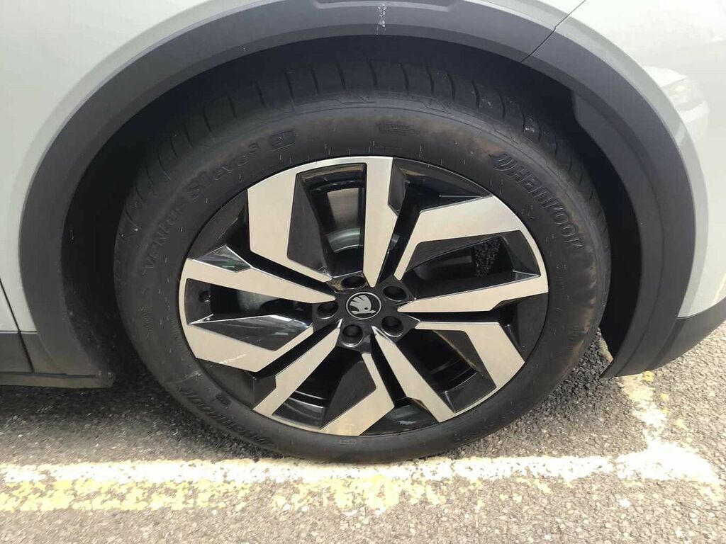Skoda Elroq 210Kw 85 Sportline 82Kwh Grey #5