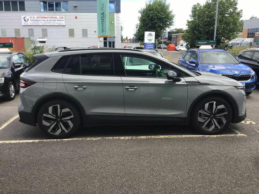 Skoda Elroq 210Kw 85 Sportline 82Kwh Grey #4
