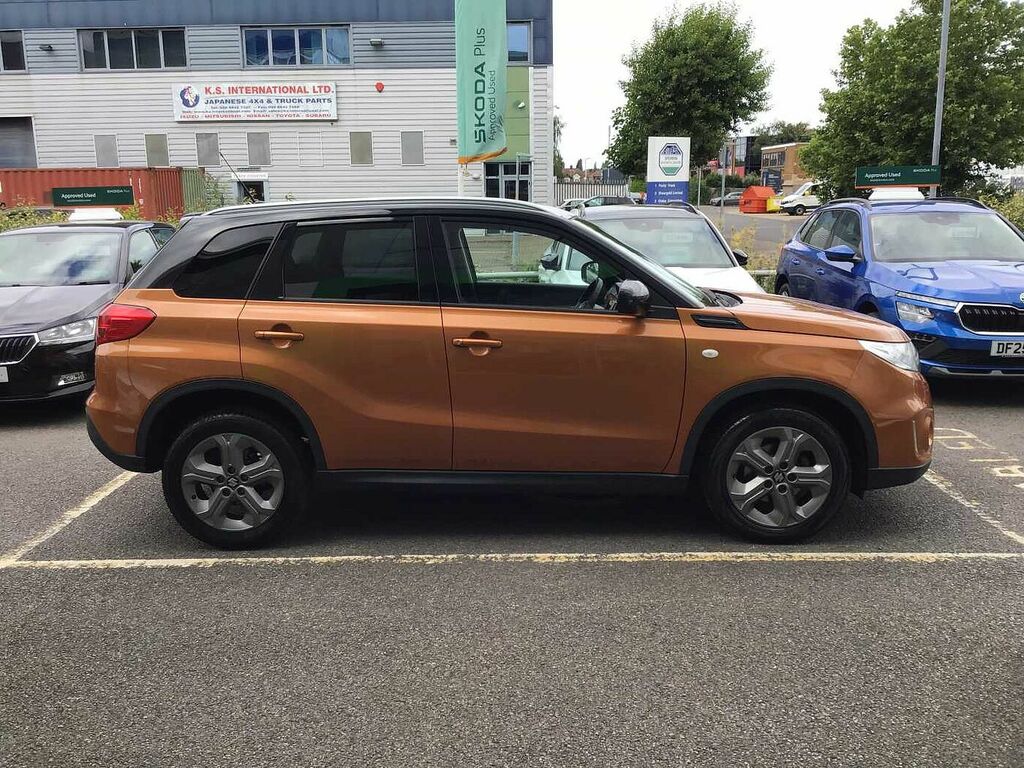 Suzuki Vitara 1.6 Sz-t Orange #4