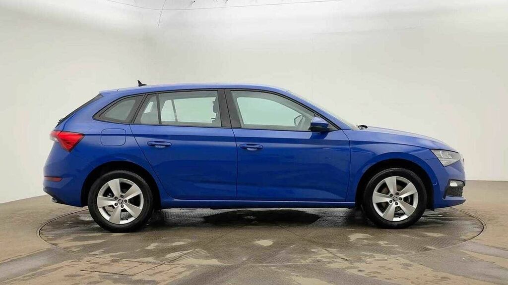 Skoda Scala 1.0 Tsi 110 Se Dsg Blue #4
