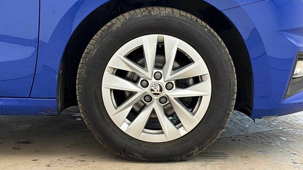 Skoda Fabia 1.0 Mpi 80 Se Comfort Blue #5