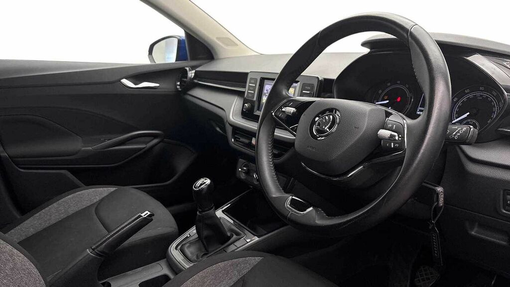 Skoda Fabia 1.0 Mpi 80 Se Comfort Blue #6
