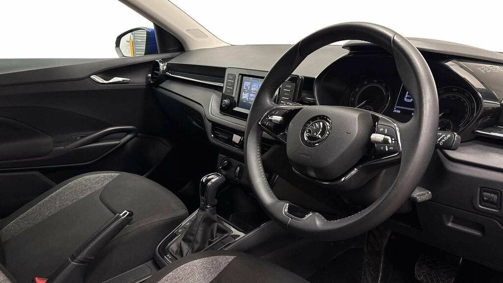 Skoda Fabia 1.0 Tsi 110 Se Comfort Dsg Blue #6