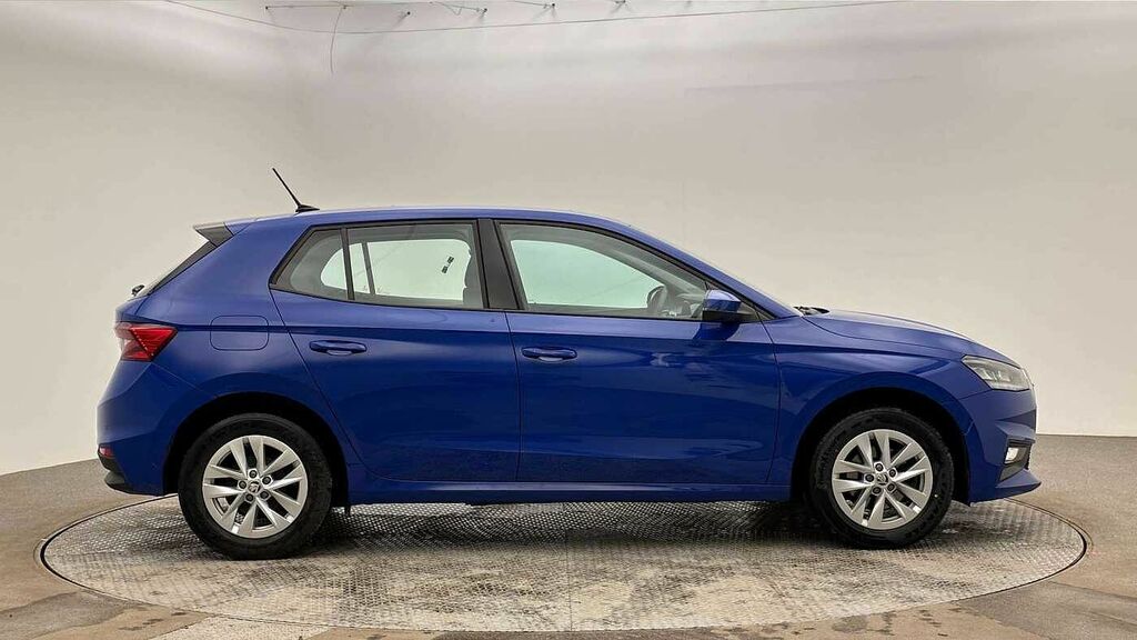 Skoda Fabia 1.0 Tsi 110 Se Comfort Dsg Blue #4