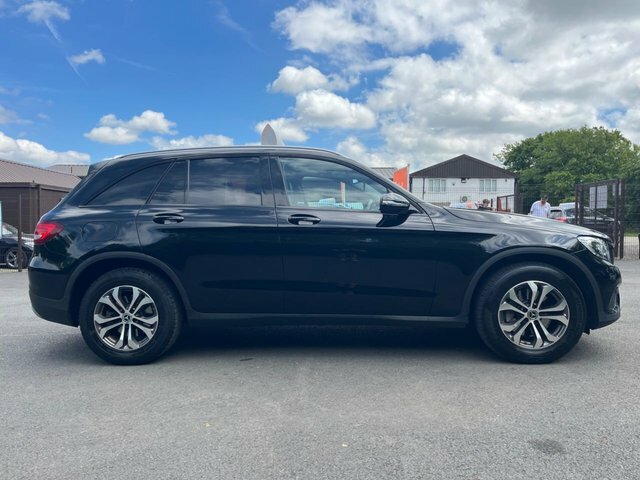 Mercedes-Benz GLC Class 2.1 Glc220d Se Suv G-tronic 4Matic Euro KU17KDL Black #6