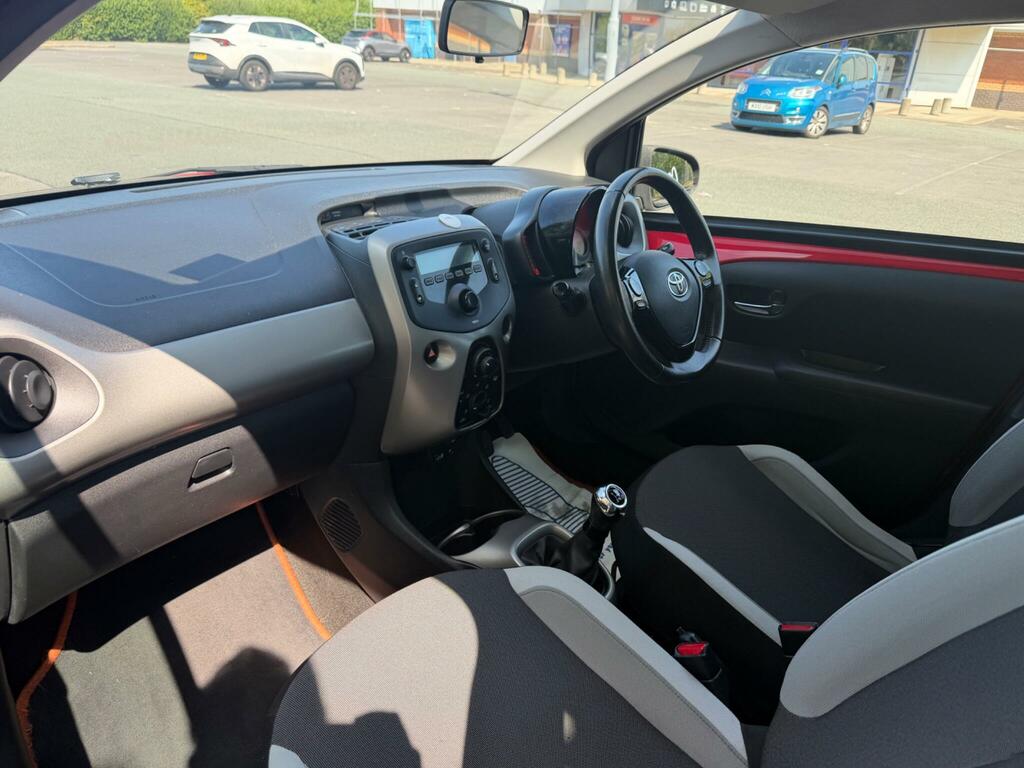 Toyota Aygo Hatchback Red #9