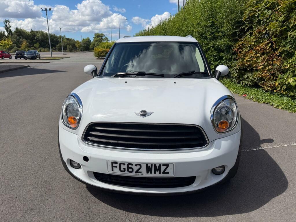 Mini Countryman 1.6 Cooper D Euro 5 Ss White #2