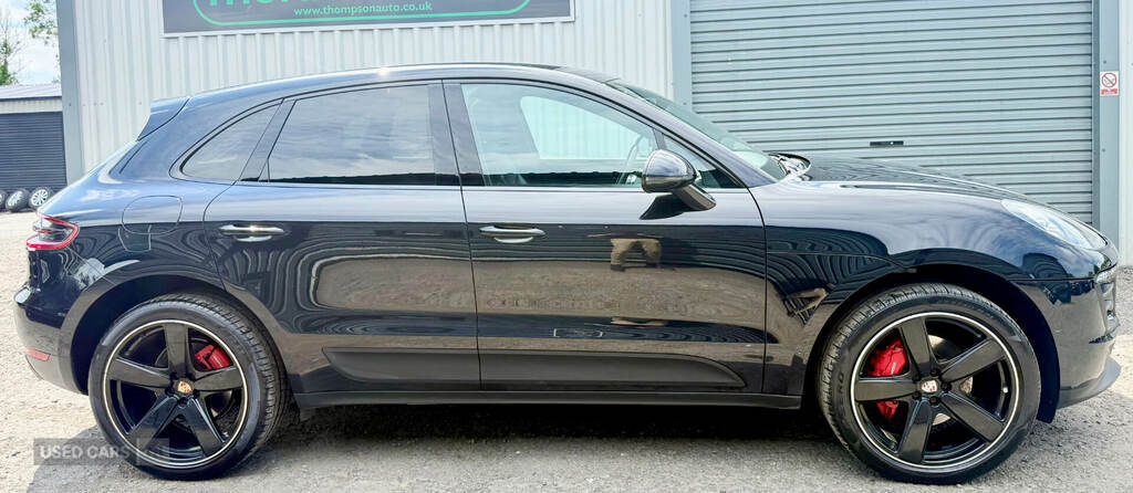 Porsche Macan S Pdk Black #2