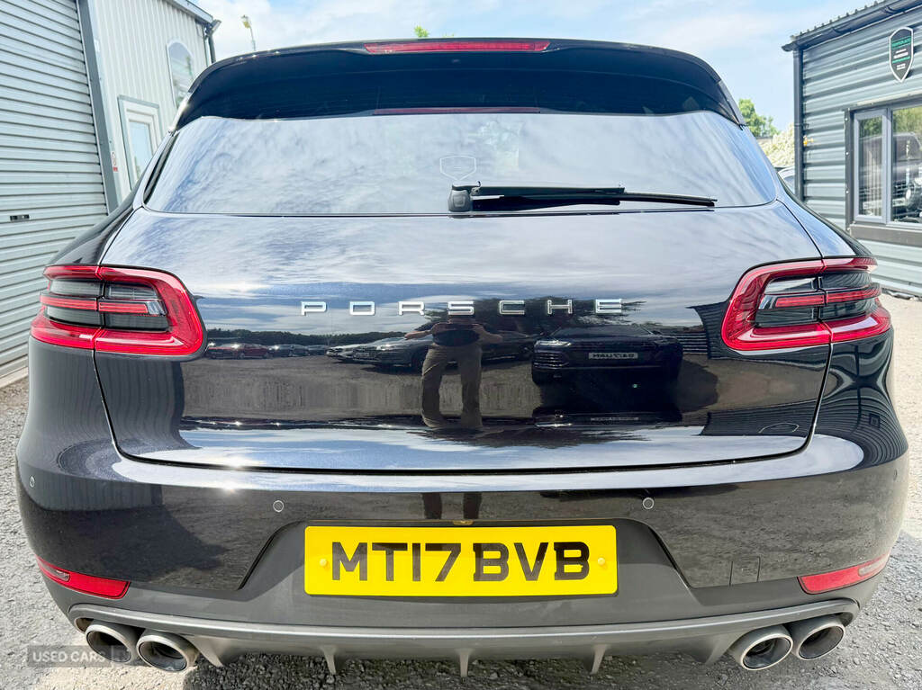 Porsche Macan S Pdk Black #4