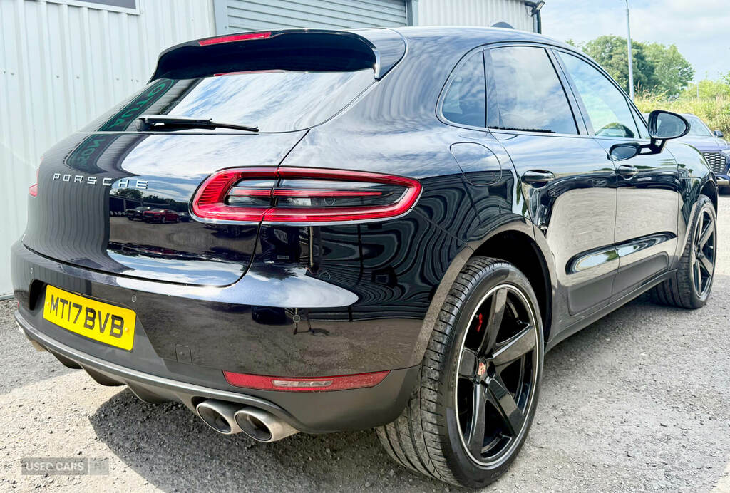 Porsche Macan S Pdk Black #3