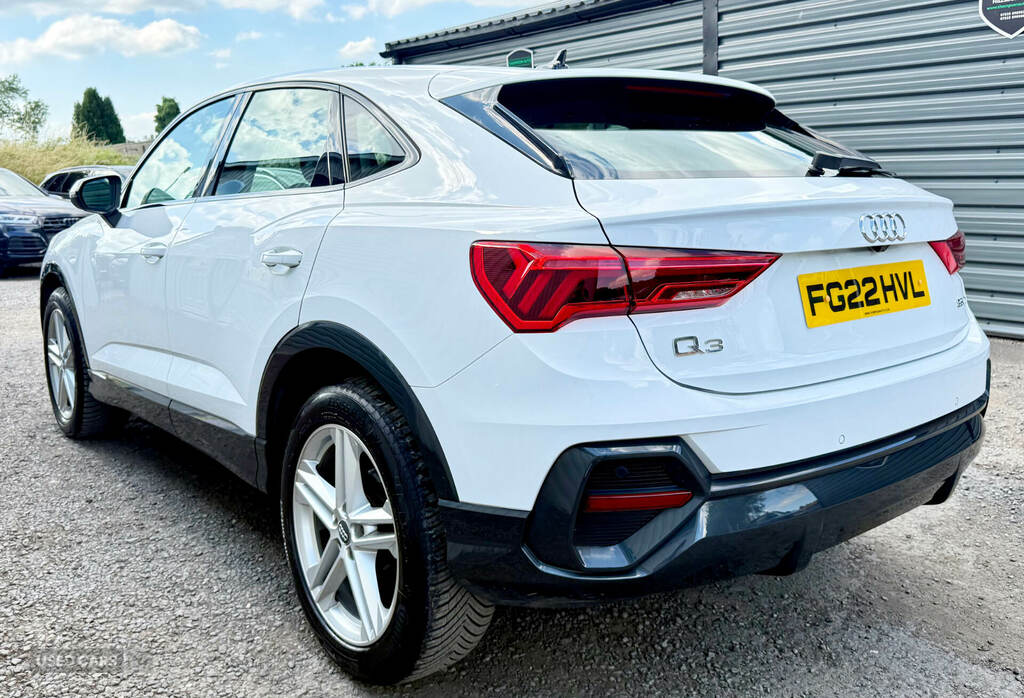 Audi Q3 35 Tdi Sport FG22HVL White #6
