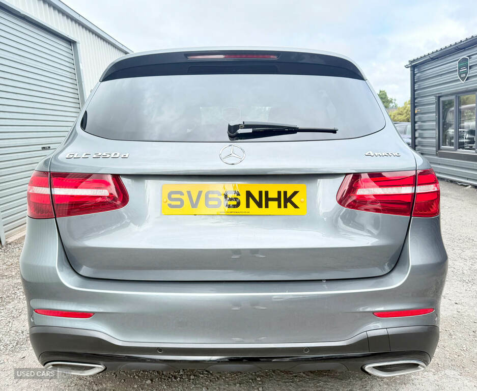 Mercedes-Benz GLC Class Glc 250D 4Matic Amg Line Premium 9G-tronic Grey #3