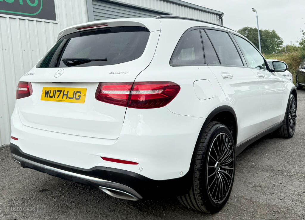 Mercedes-Benz GLC Class Glc 220D 4Matic Amg Line 9G-tronic White #3