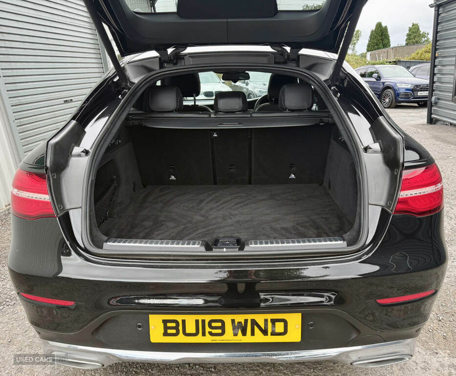 Mercedes-Benz GLC Class Glc 220D 4Matic Sport Premium 9G-tronic Black #5