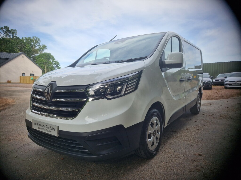 Renault Trafic 2.0 Sl30 Blue Dci 130 Advance Panel Van My24 White #2