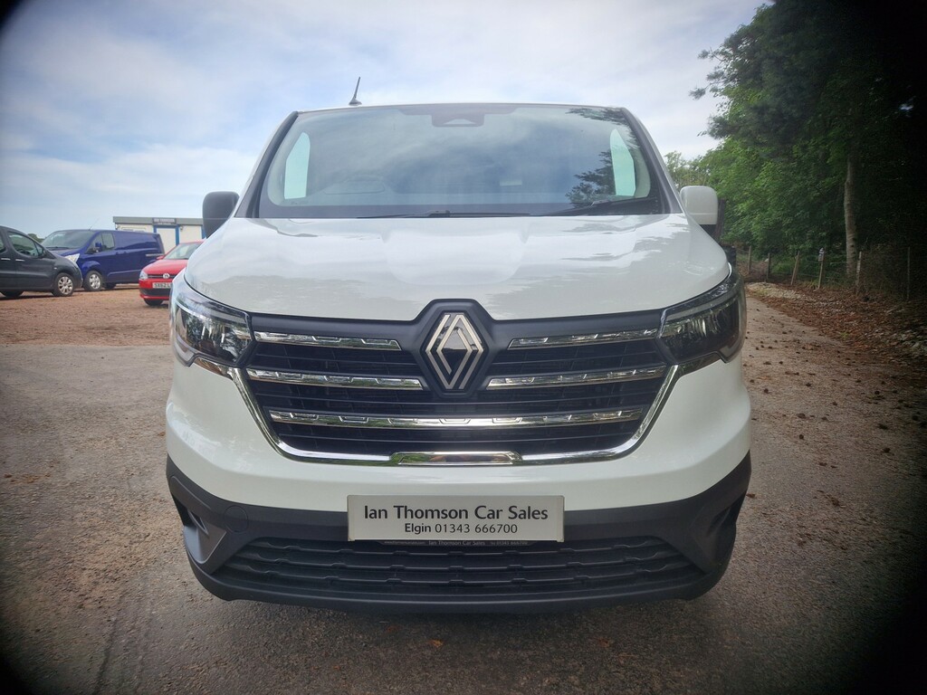 Renault Trafic Dci Sl28 Business Euro 6 2.0 150Ps 9 Seater Minibu White #10