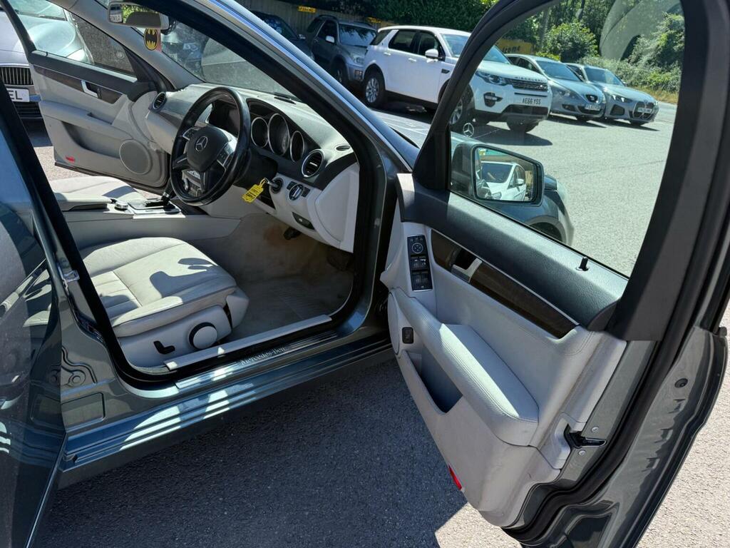 Mercedes-Benz C Class 2.1 Cdi Blueefficiency Sport G-tronic Euro 5 Ss White #24