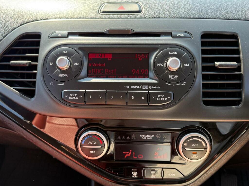 Kia Picanto 1.25 Halo Euro 5 Hatchback Beige #9