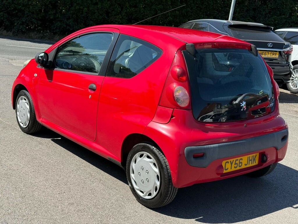 Peugeot 107 1.0 12V Urban Lite Euro 4 Red #4