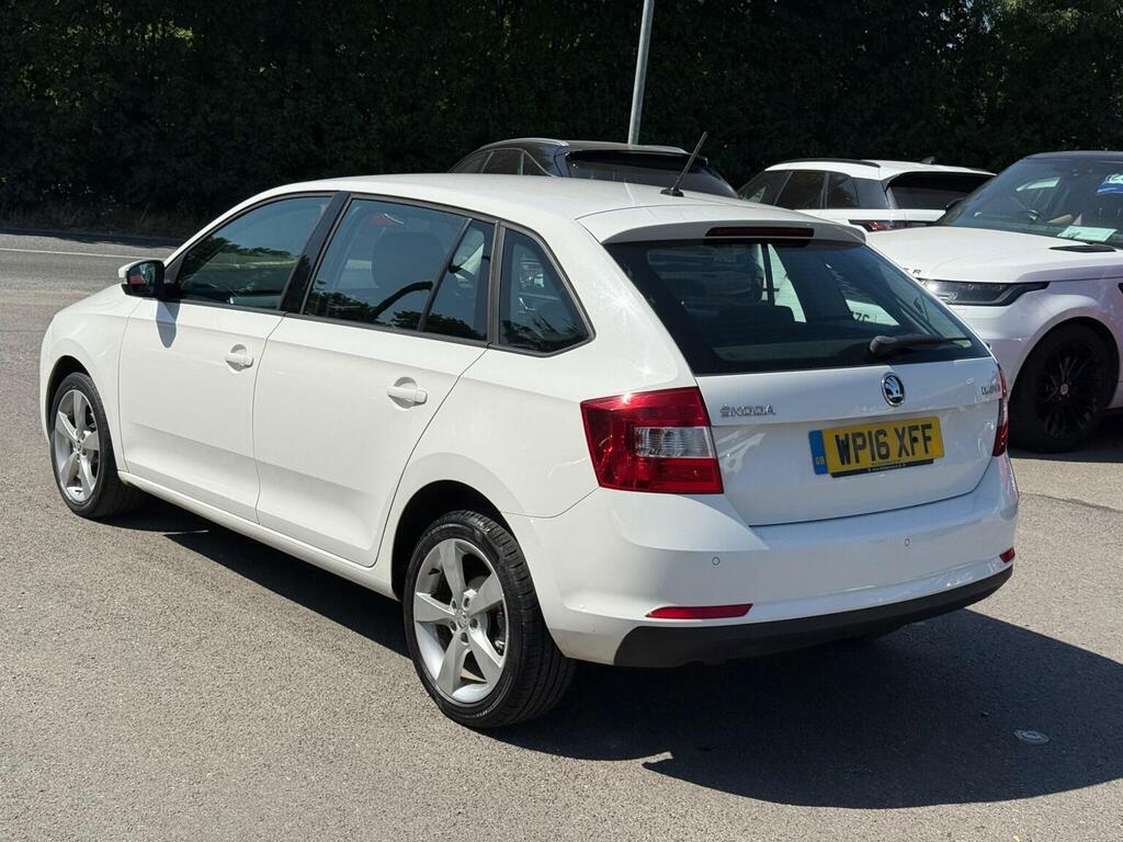 Skoda Rapid Spaceback 1.2 Tsi Se Tech Dsg Euro 6 Ss White #4
