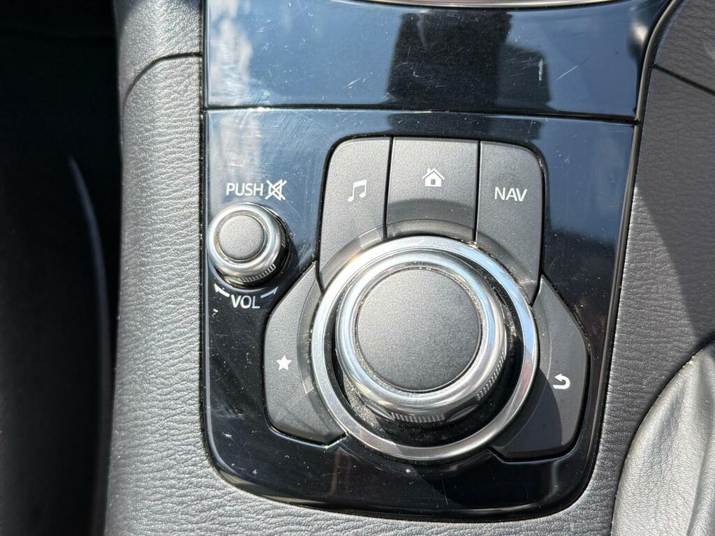 Mazda 3 1.5L Se Nav 99 Bhp White #11