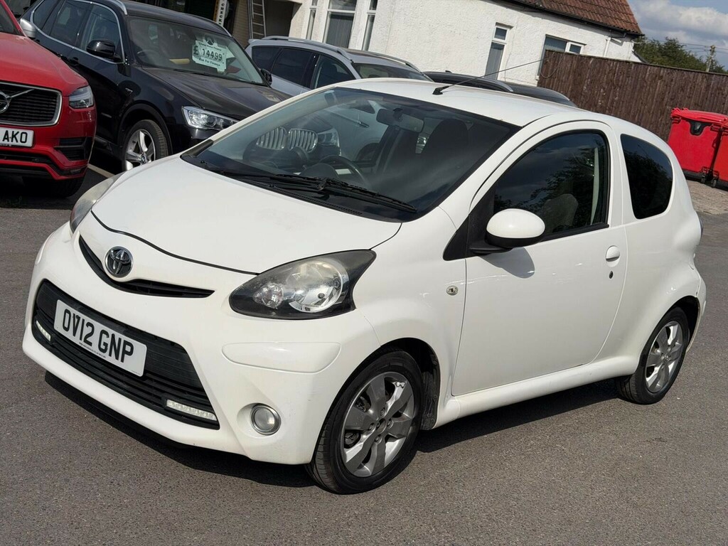 Toyota Aygo 1.0 Vvt-i Fire Euro 5 White #3