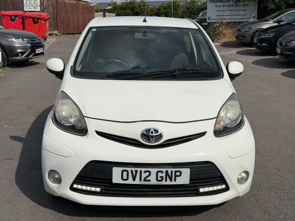 Toyota Aygo 1.0 Vvt-i Fire Euro 5 White #2