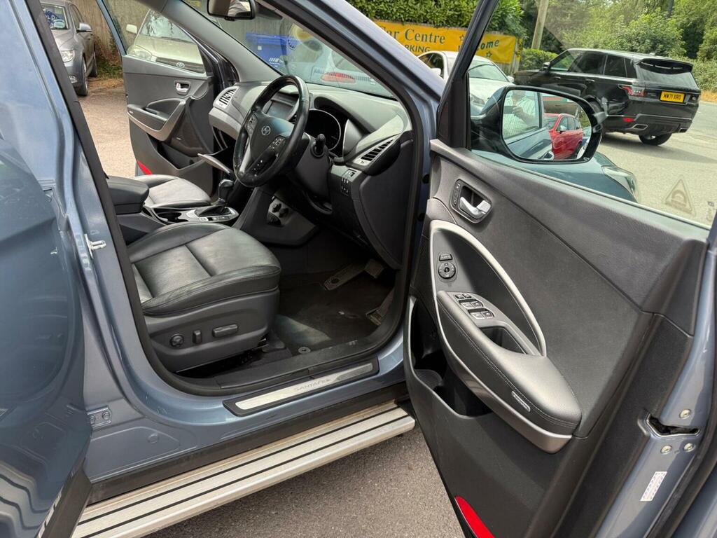 Hyundai Santa Fe Premium Blue #30