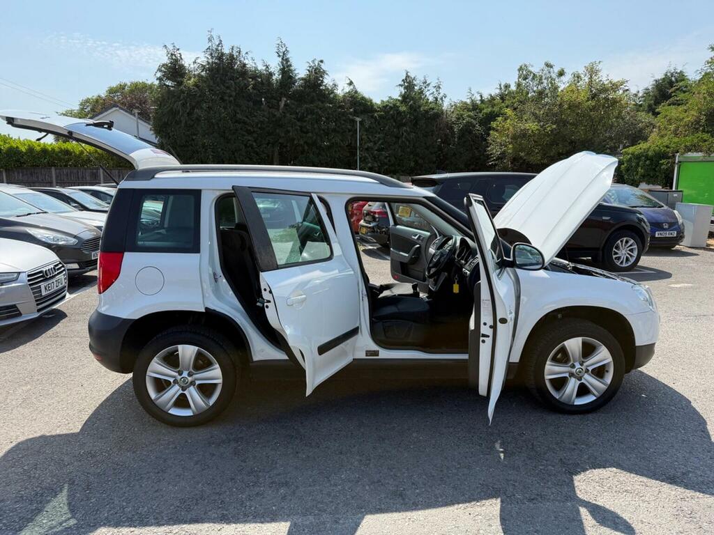 Skoda Yeti Tdi Elegance U425 Silver #27
