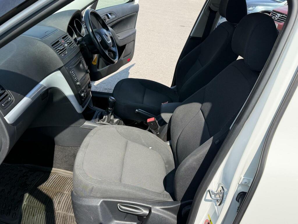 Skoda Yeti Tdi Elegance U425 Silver #14