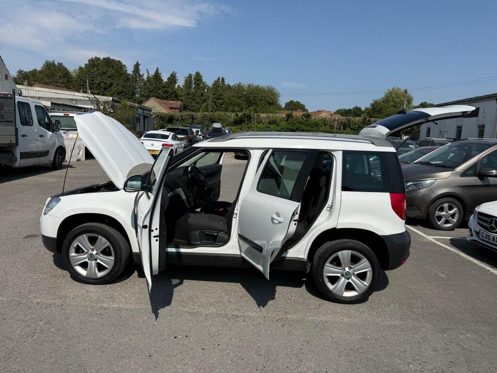 Skoda Yeti Tdi Elegance U425 Silver #25