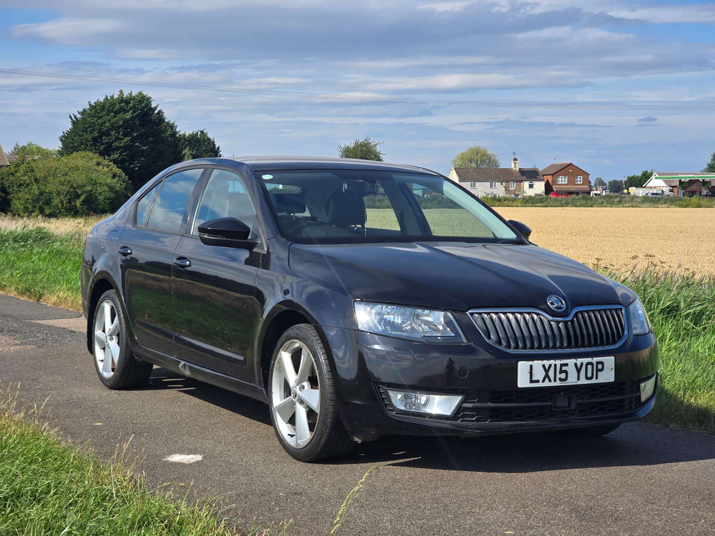 Skoda Octavia Elegance Tdi Cr Black