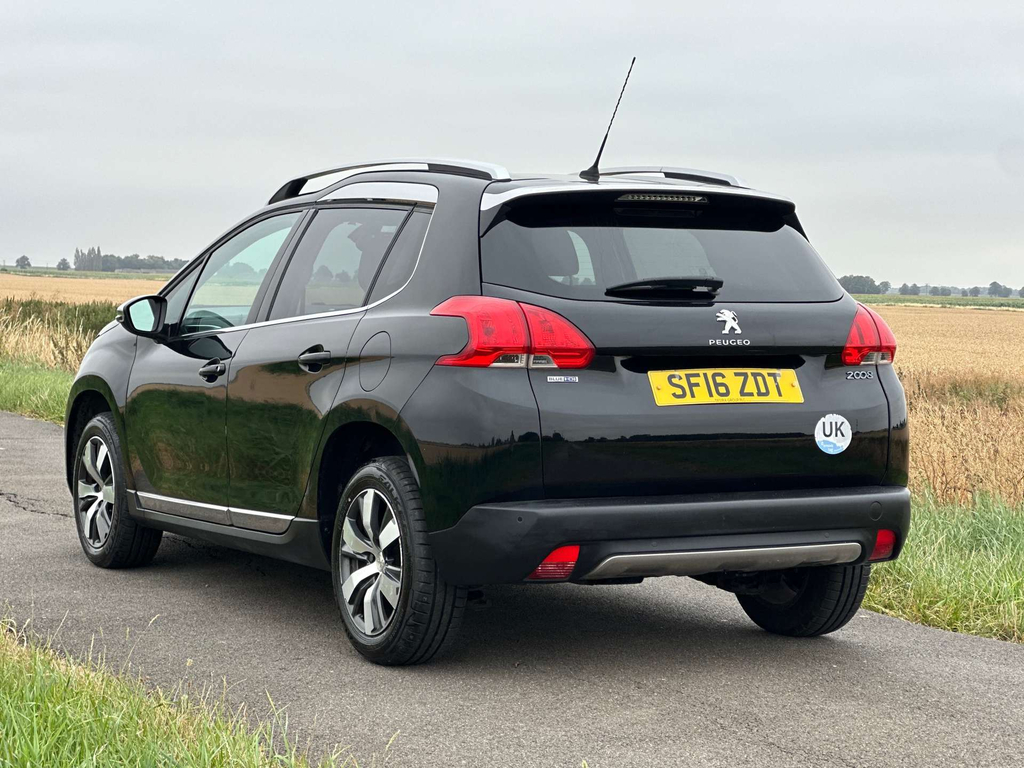 Peugeot 2008 Allure Blue Hdi  #6