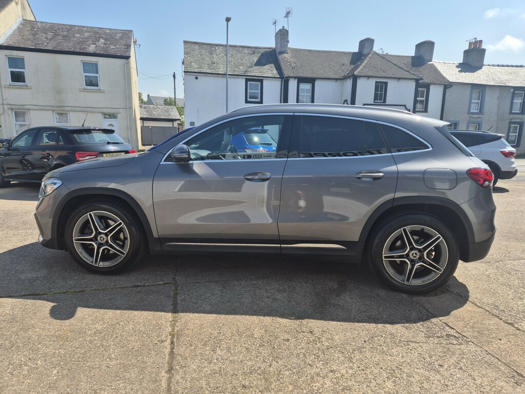 Mercedes-Benz GLA Class 1.3 Gla200 Amg Line 2021 Grey #6