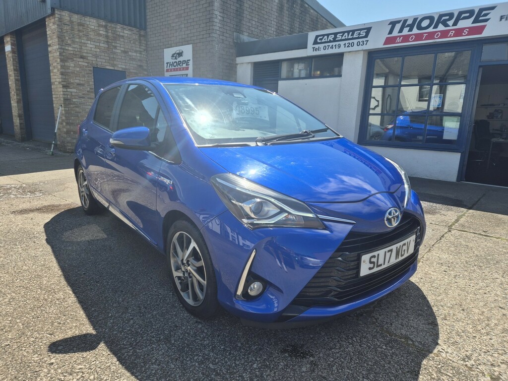 Toyota Yaris 1.5 Vvt-h Excel 2017 Blue