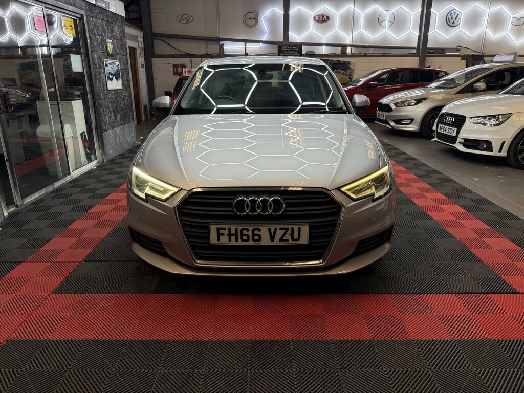 Audi A3 Hatchback 1.6 Tdi Se Technik 201766 FH66VZU Silver #2