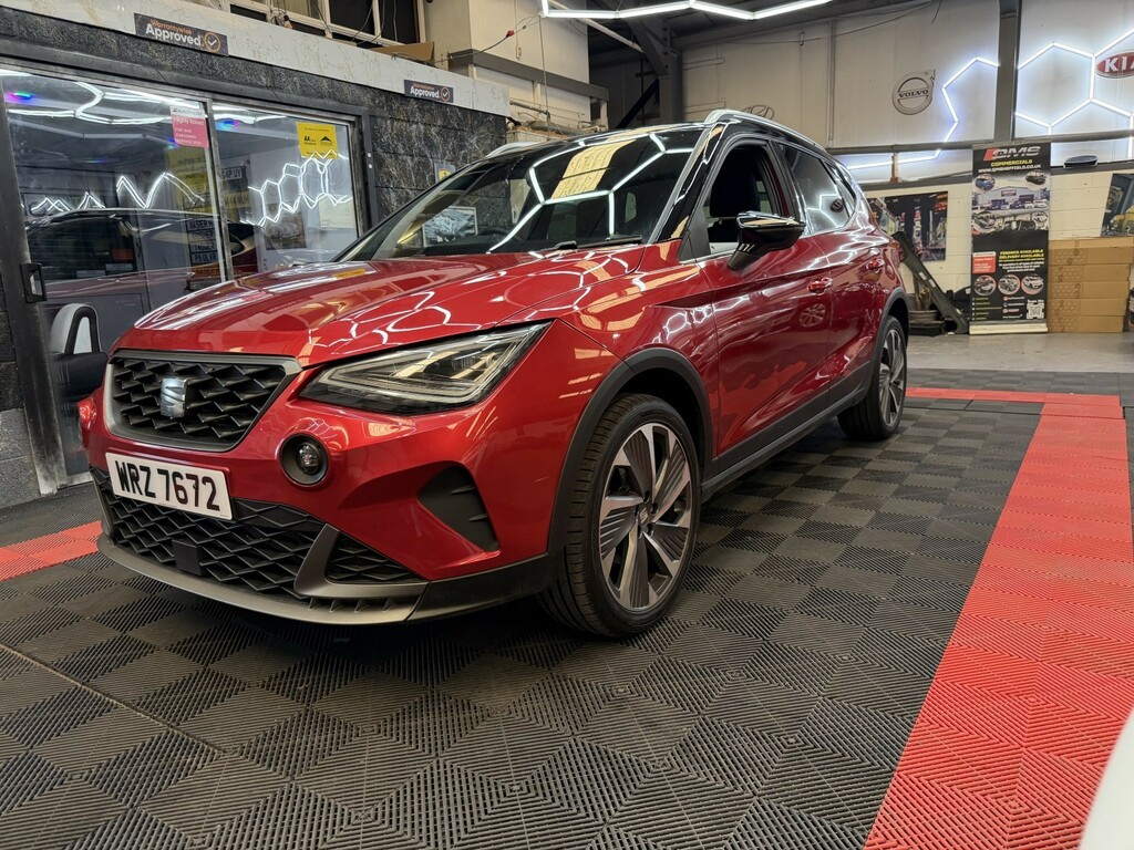 Seat Arona 1.0 Tsi Fr Sport Red #4
