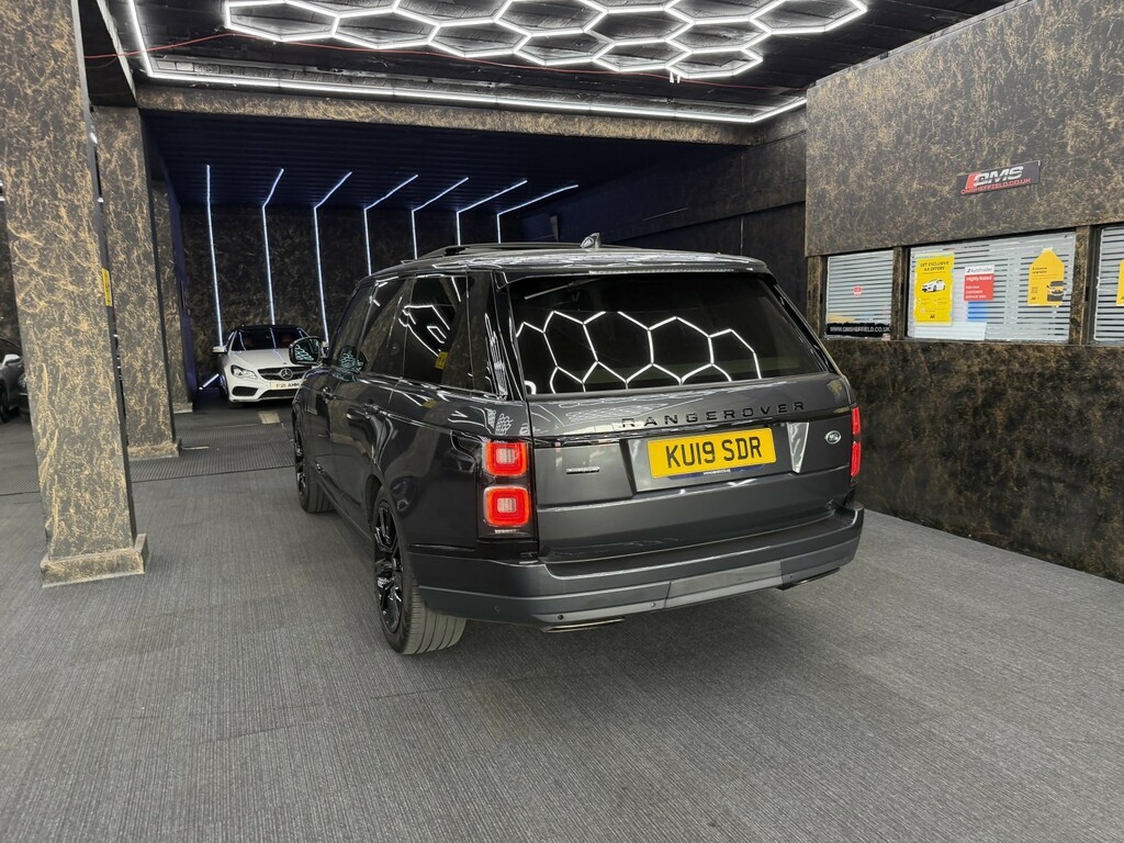 Land Rover Range Rover Black #10