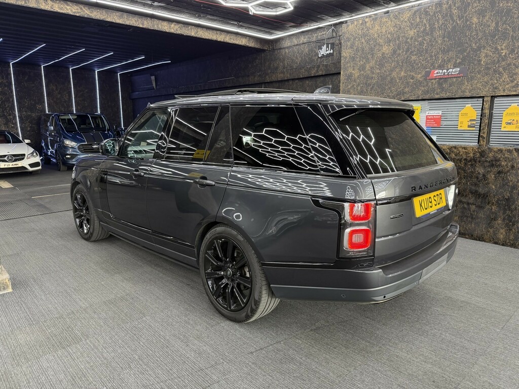 Land Rover Range Rover Black #8