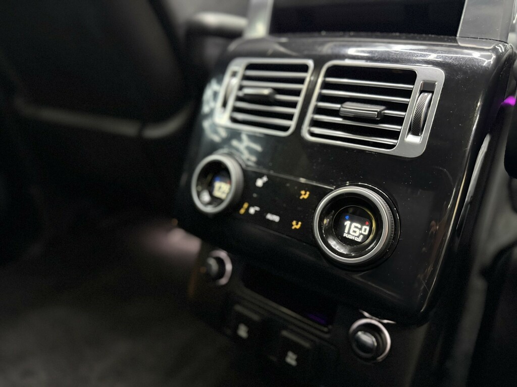 Land Rover Range Rover Black #23
