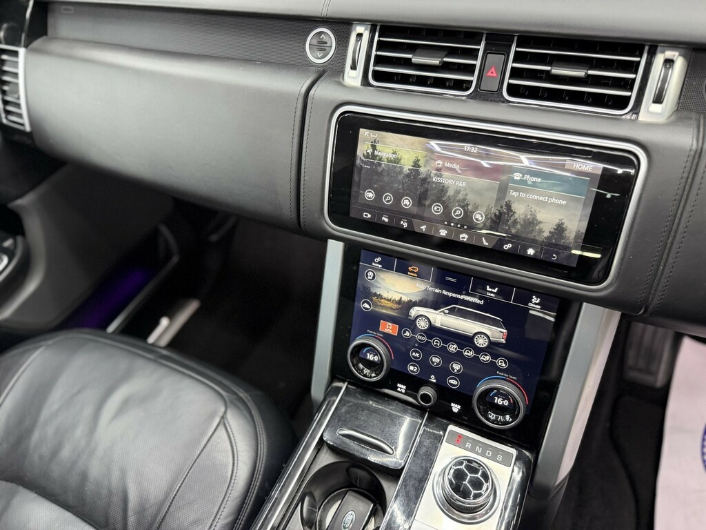 Land Rover Range Rover Black #32