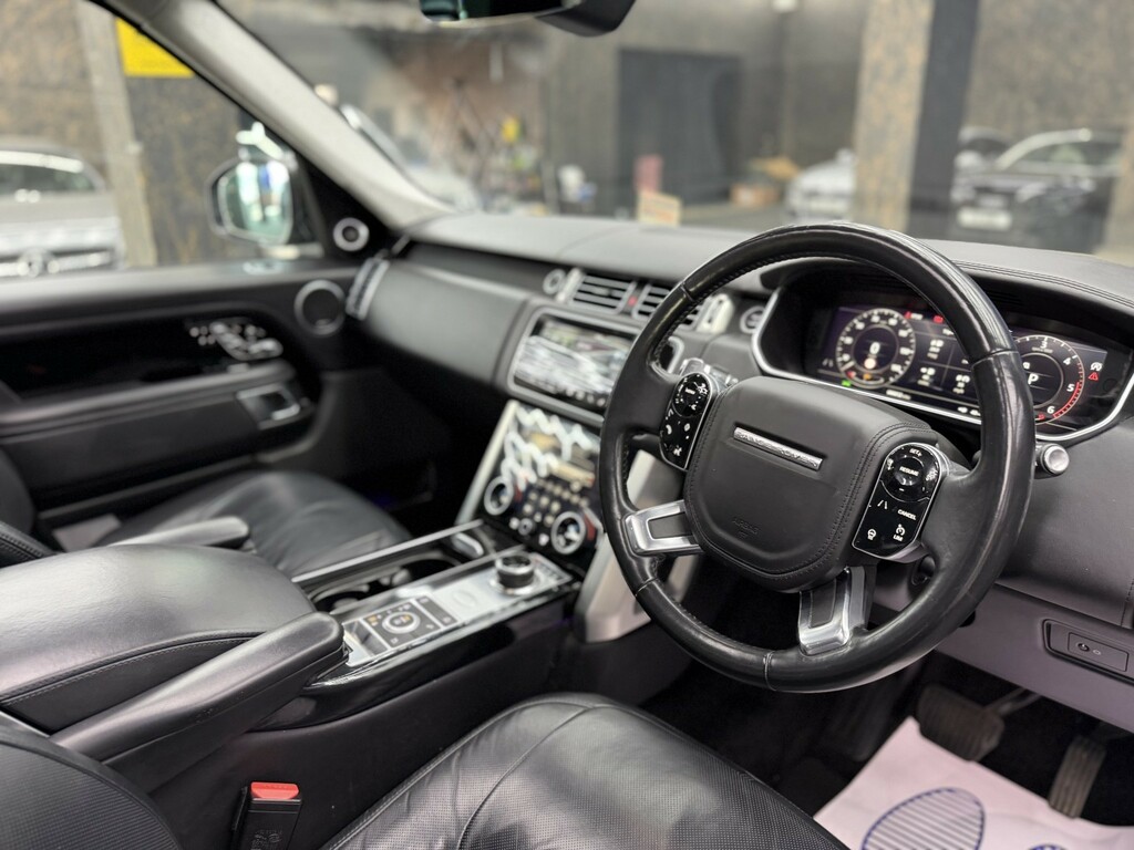 Land Rover Range Rover Black #28