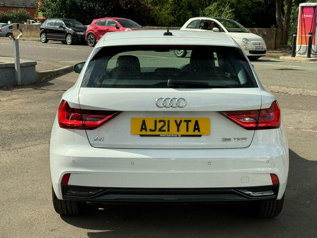 Audi A1 1.5L Sport AJ21YTA White #4