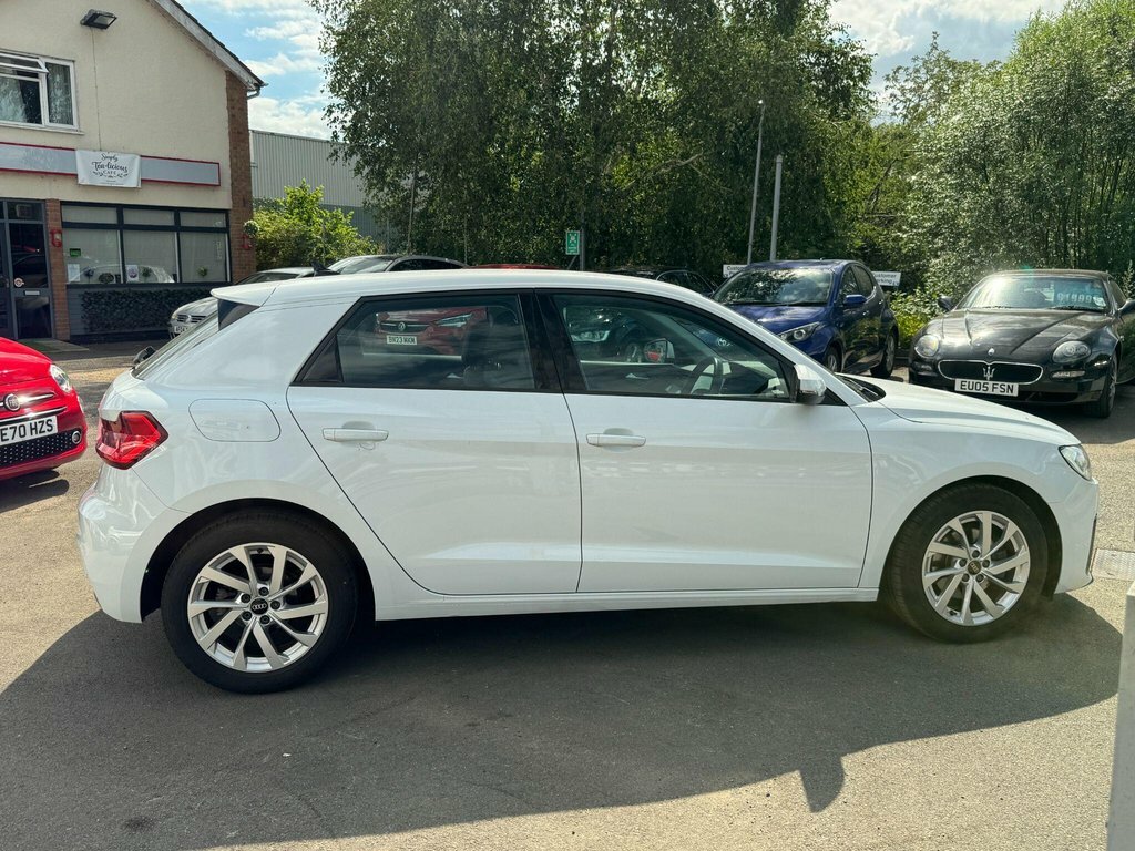 Audi A1 1.5L Sport AJ21YTA White #2