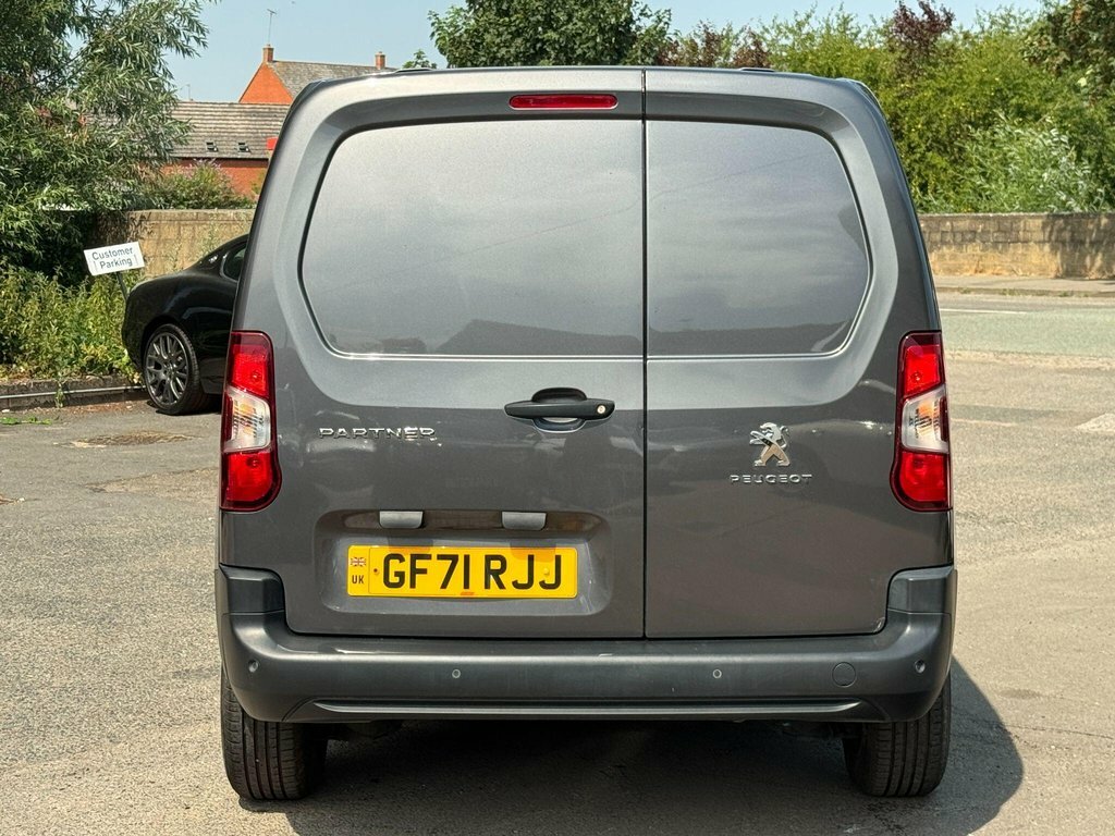 Peugeot Partner 1.5L Professional Premium Grey #4