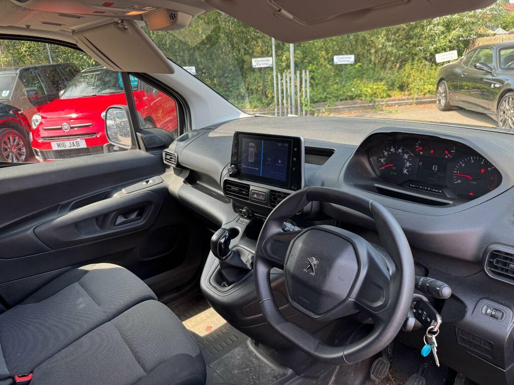 Peugeot Partner 1000 Bluehdi 100 L1h1 Professional Standard Swb Lo White #10