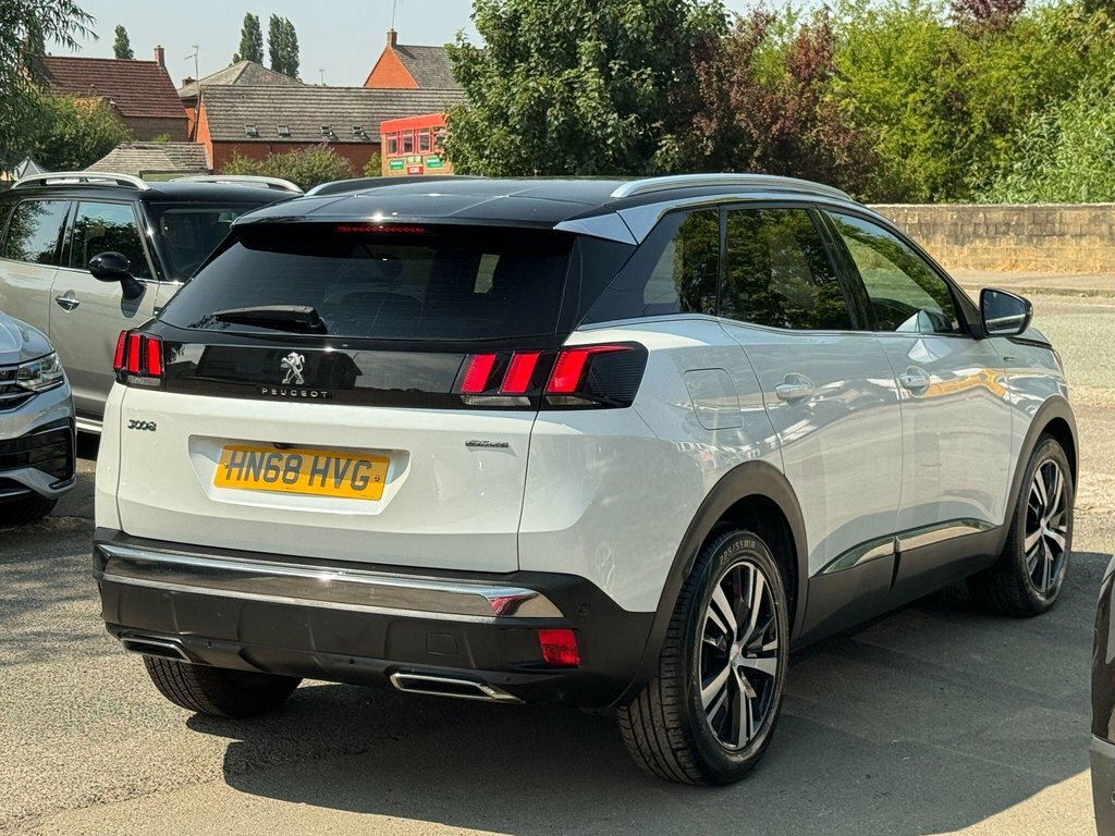 Peugeot 3008 1.5L Gt Line White #4
