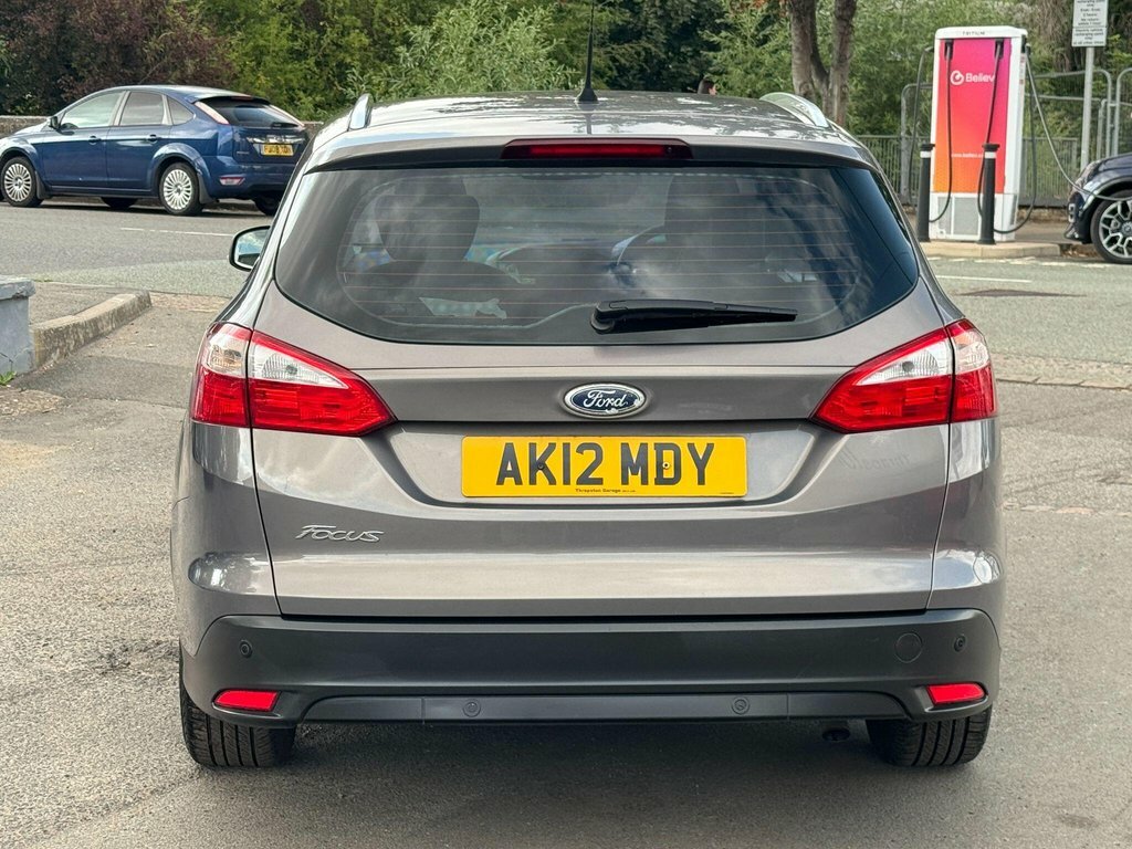 Ford Focus 1.6L Titanium Brown #4