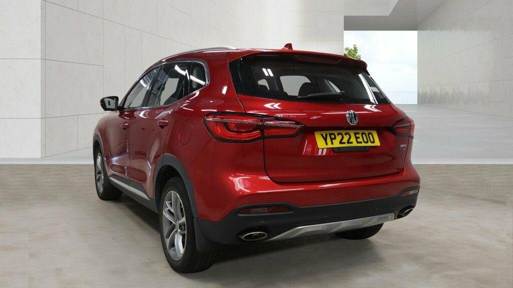 MG HS 1.5L Exclusive Red #6